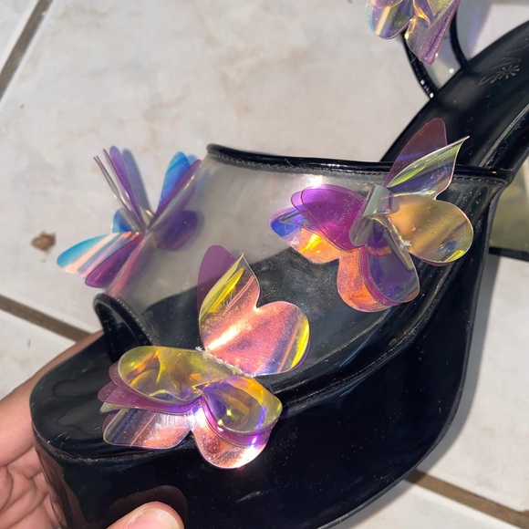 Delia*s butterfly heels - Picture 5 of 7